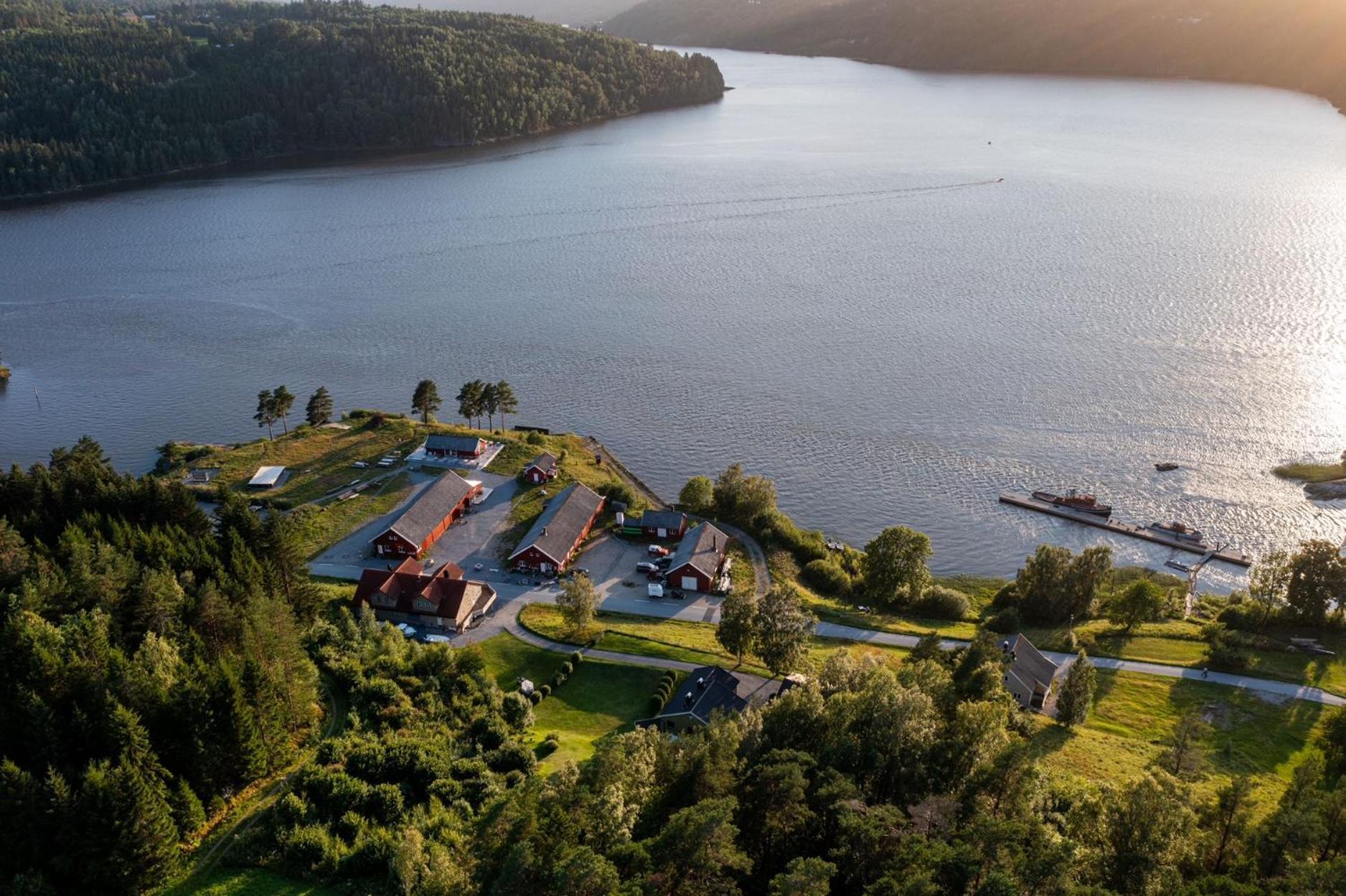 Hyttelaven Pa Furuholmen Сарпсборг Екстериор снимка